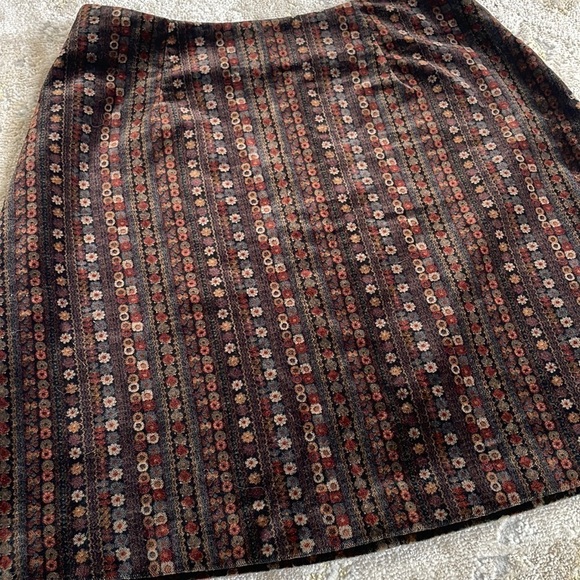 Vintage Express Velvet Mini Skirt - Picture 6 of 12